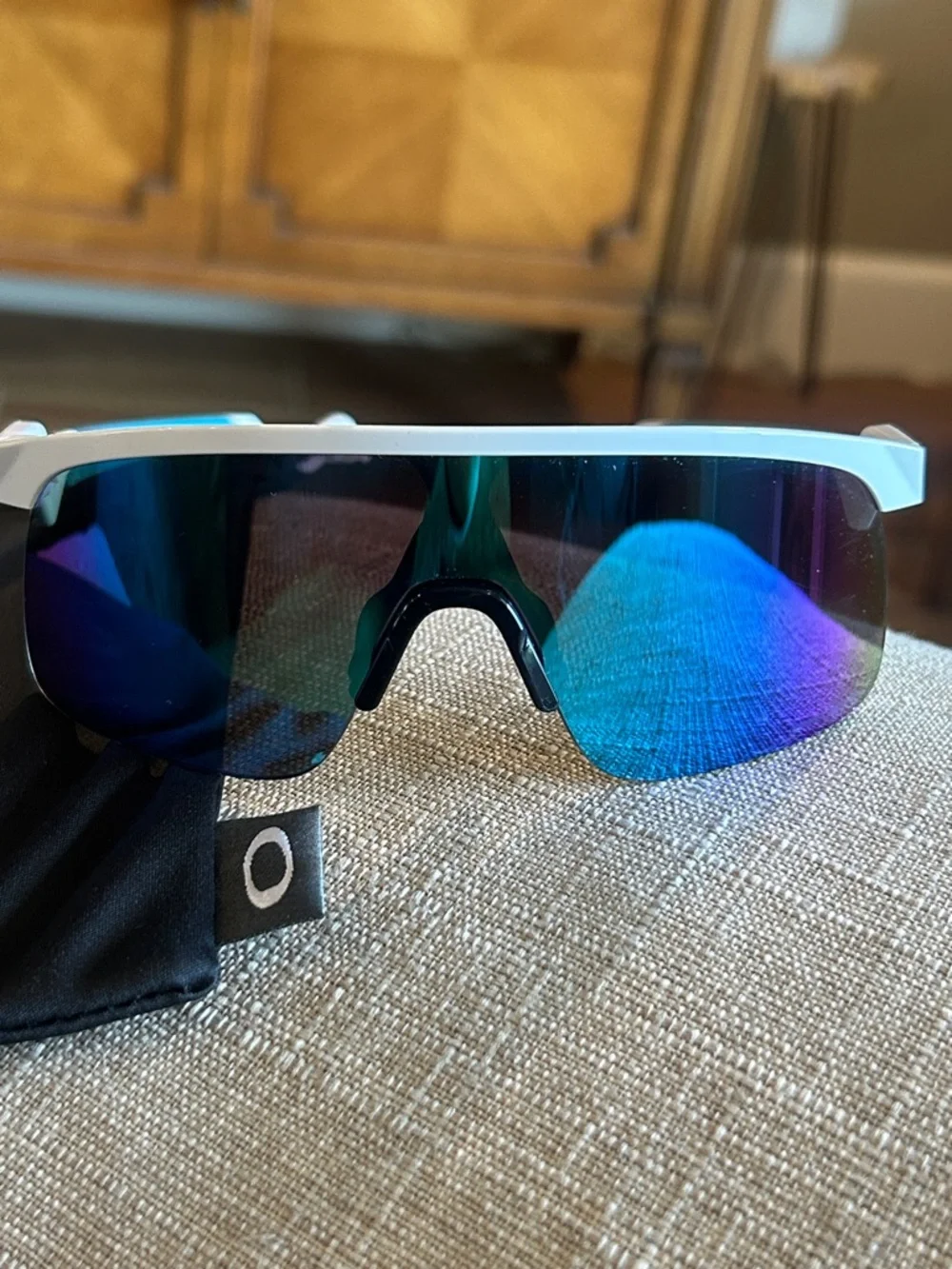 Oakley authentic youth
